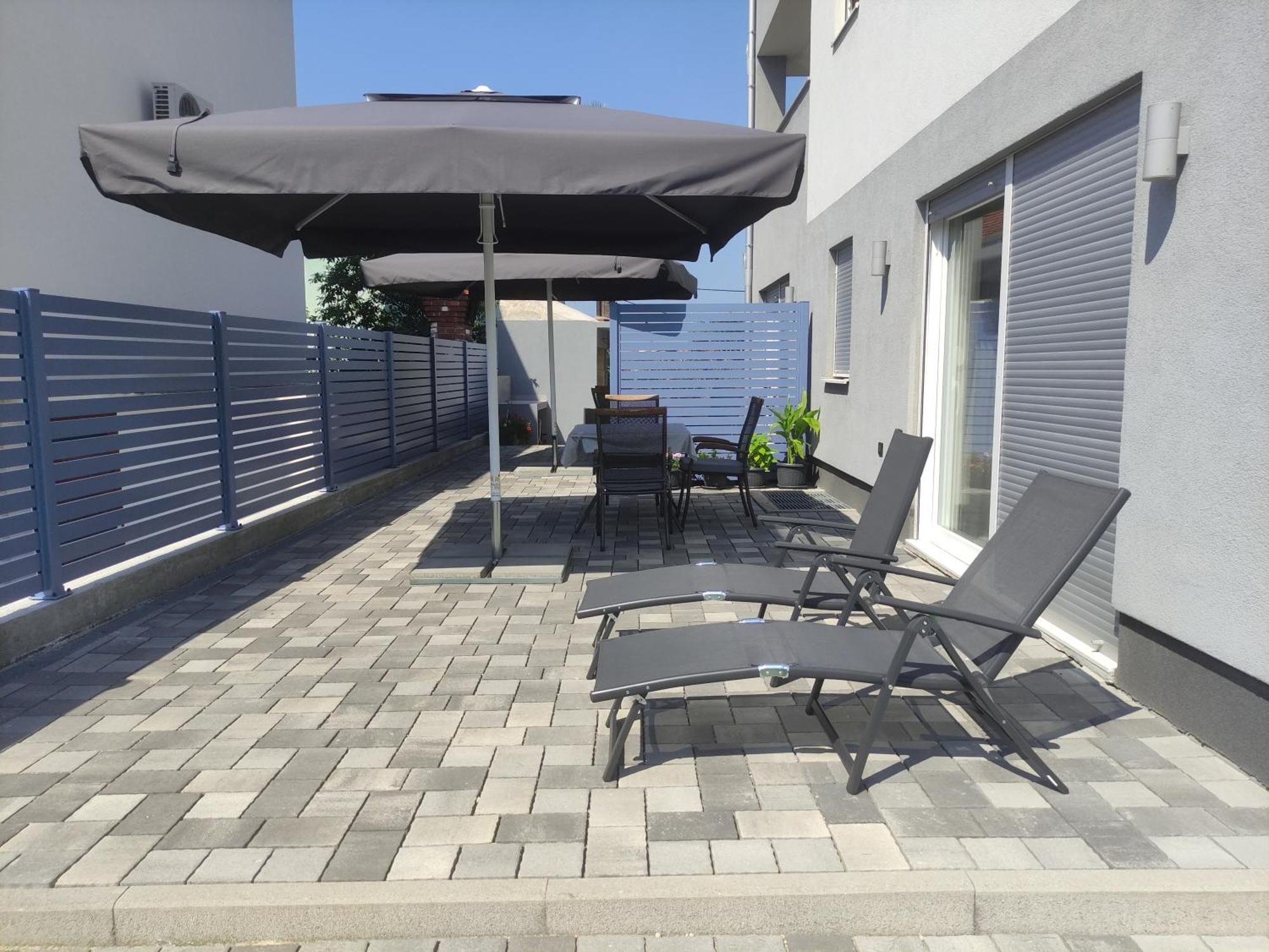 Rosie Apartment Podstrana Exterior photo